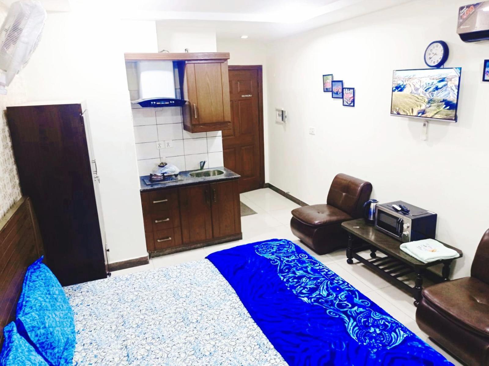 Crystal Comfort Studio Rawalpindi Exteriör bild
